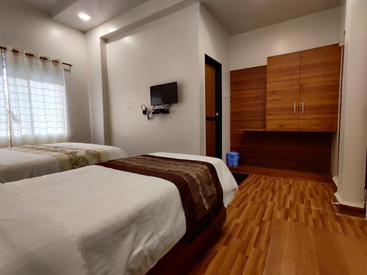 Hotel Surya Grande Kudāl Exterior foto